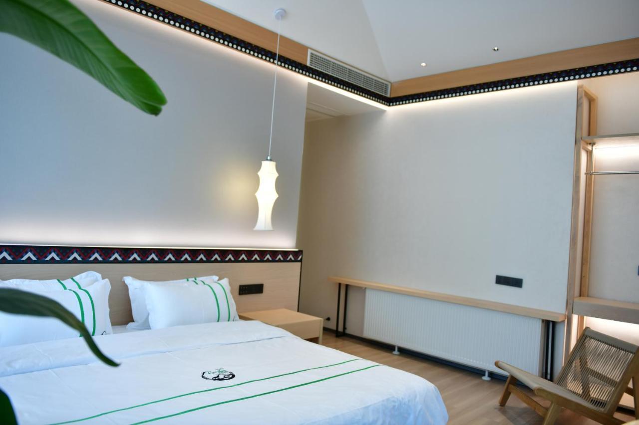 Xishu Garden Inn - Travel Agency Service - Car Rent Service - English Speaking Chengdu Luaran gambar