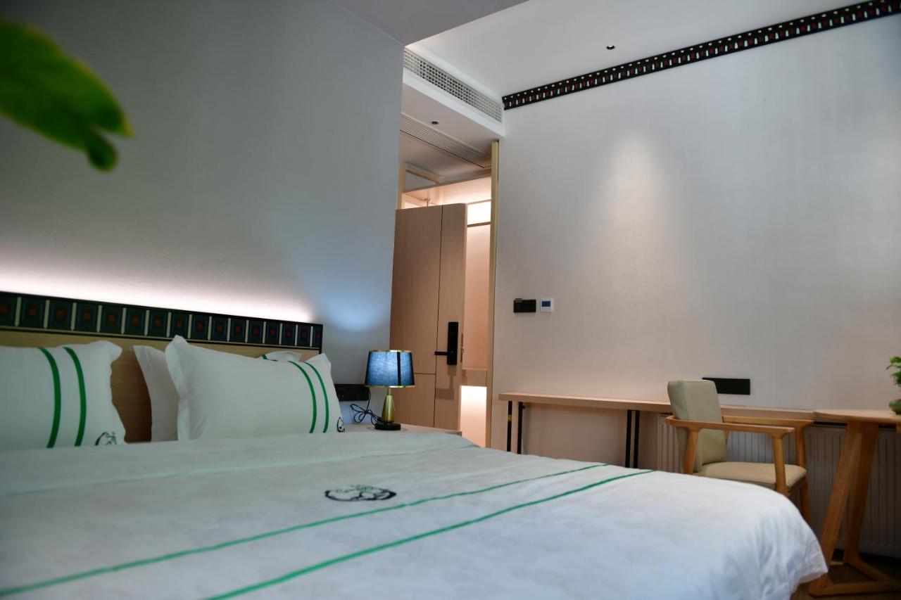 Xishu Garden Inn - Travel Agency Service - Car Rent Service - English Speaking Chengdu Luaran gambar