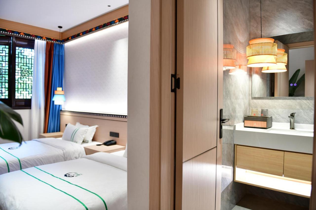 Xishu Garden Inn - Travel Agency Service - Car Rent Service - English Speaking Chengdu Luaran gambar