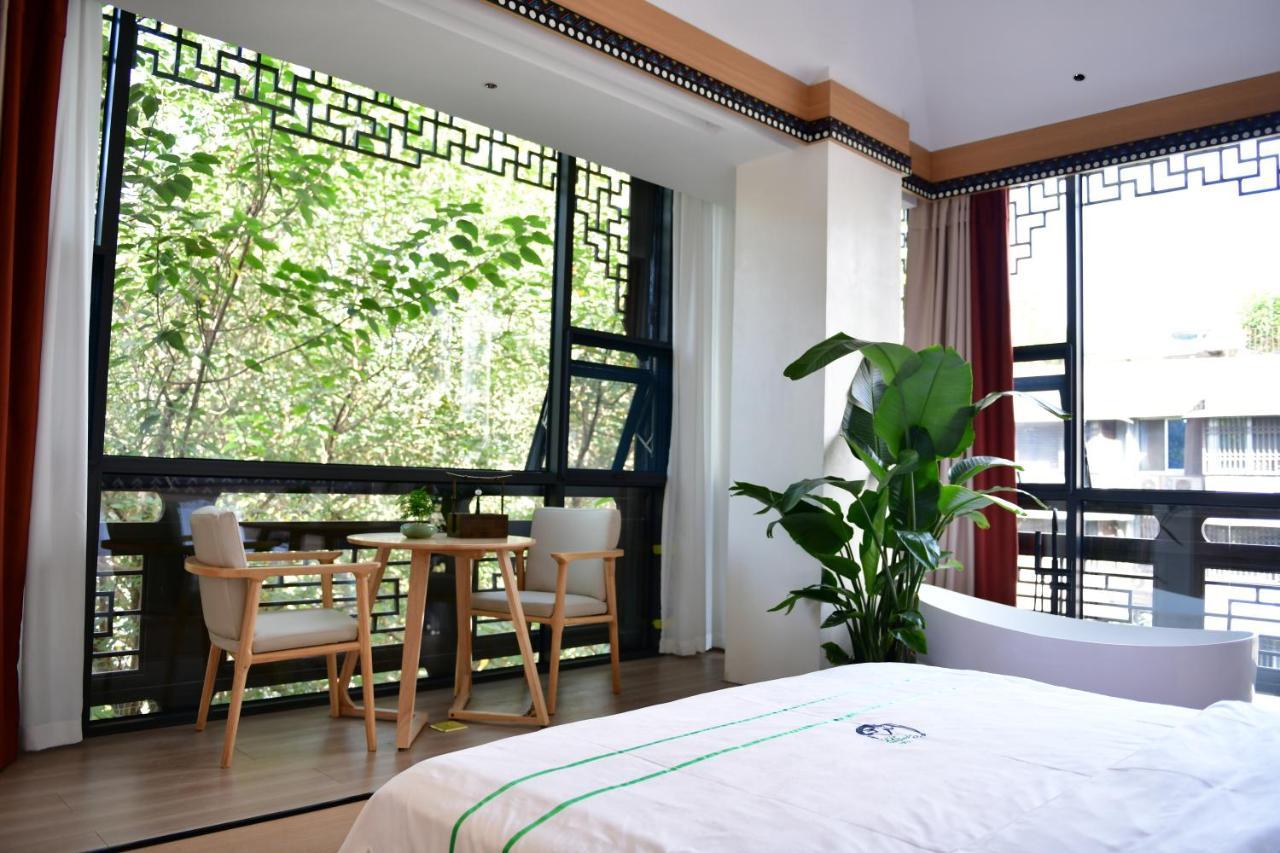 Xishu Garden Inn - Travel Agency Service - Car Rent Service - English Speaking Chengdu Luaran gambar