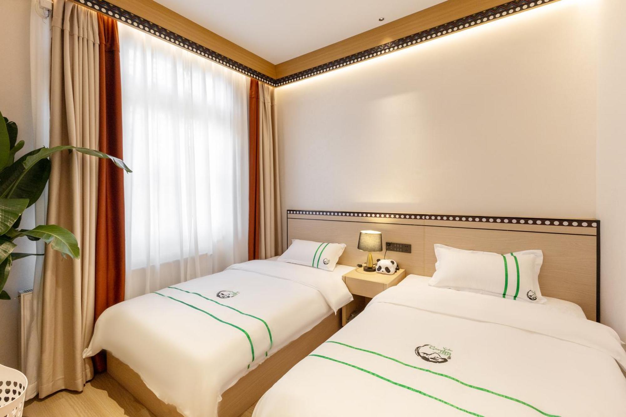 Xishu Garden Inn - Travel Agency Service - Car Rent Service - English Speaking Chengdu Luaran gambar